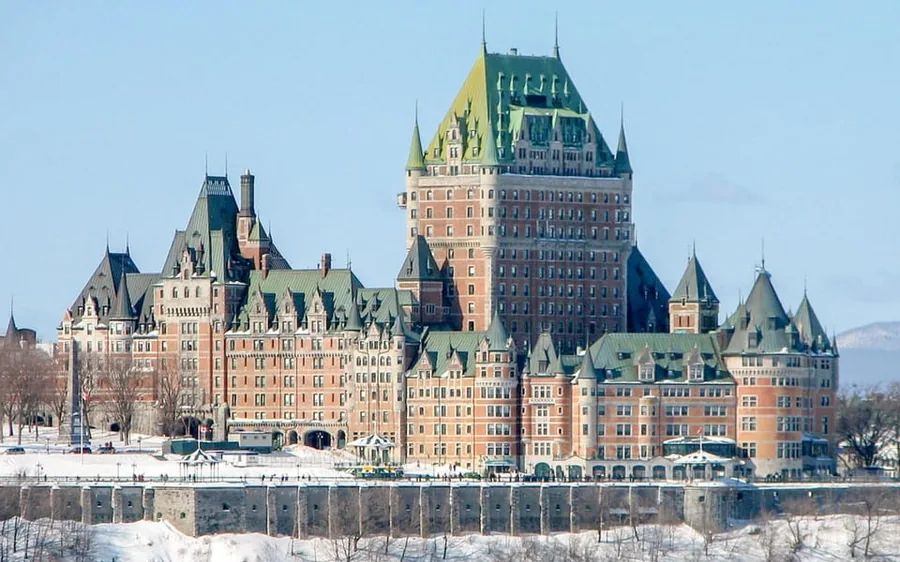 From Montreal: Quebec City and Montmorency Falls Day Trip